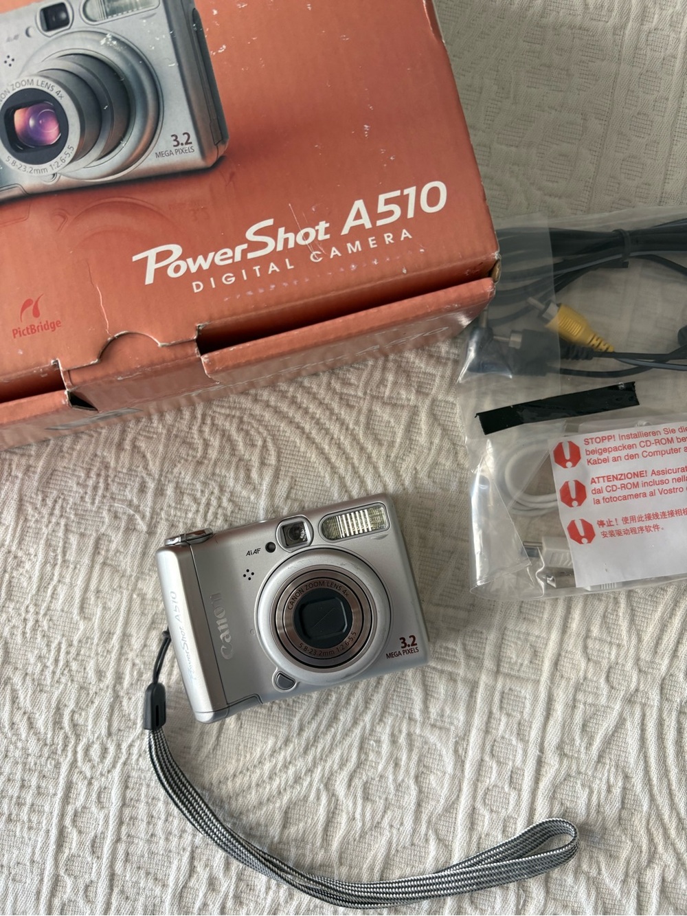 Canon Silver PowerShot A510 Compact Digital Camera with Wrist Strap